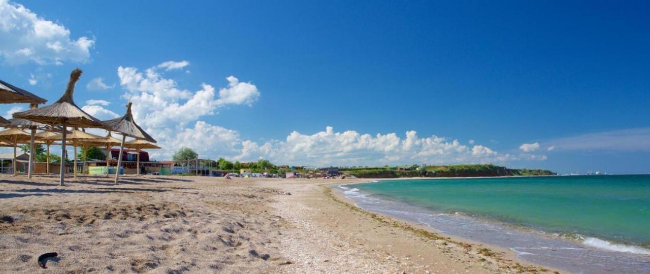 Hotel Bourbon Vama Veche Buitenkant foto